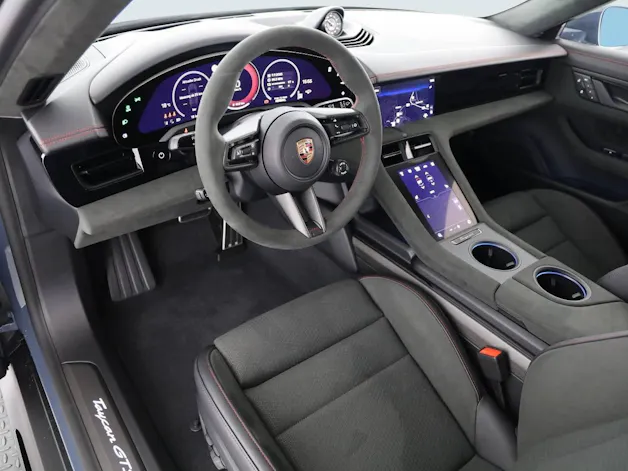 Porsche Taycan GTS Sport Turismo