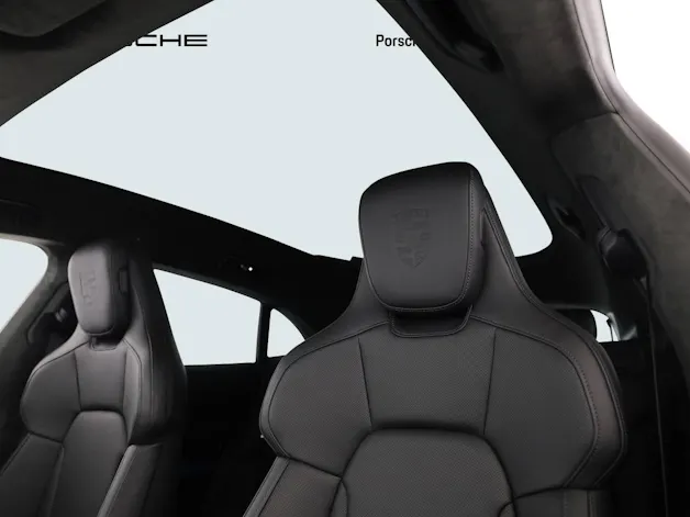 Porsche Taycan GTS Sport Turismo