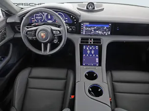 Porsche Taycan GTS Sport Turismo