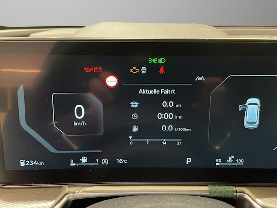 Vehicle image 5 Vehicle image 5