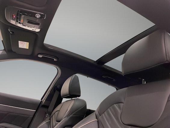 Vehicle image 10 Vehicle image 10