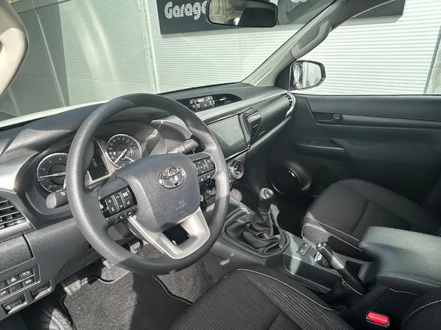 Toyota Hilux Double Cab.-Pick-up 2.8 D-4D 204 Comfort