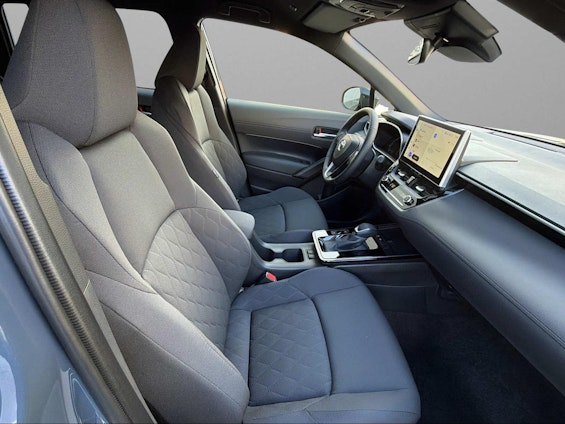 Vehicle image 6 Vehicle image 6