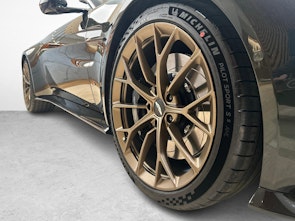 Vehicle image ASTON MARTIN V8 Vantage Roadster 4.0 S V8 Bi-Turbo