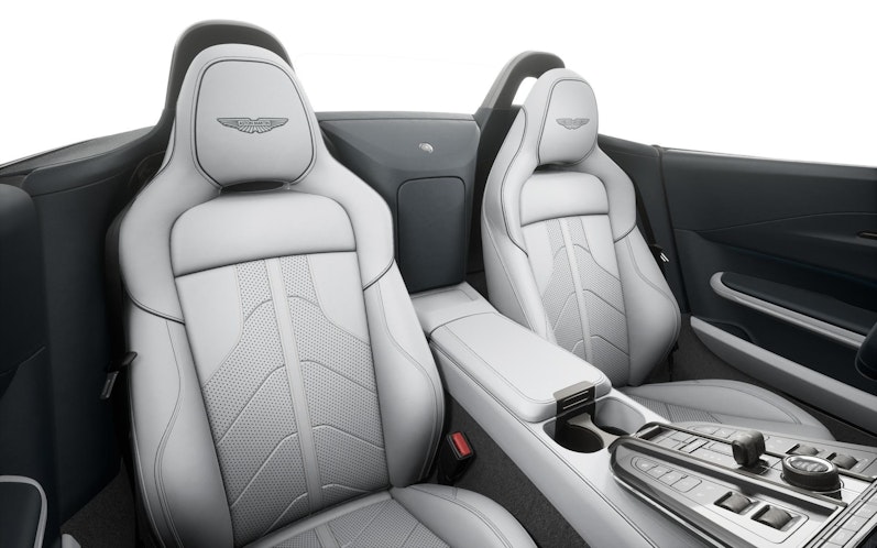 Vehicle image ASTON MARTIN V12 Vantage