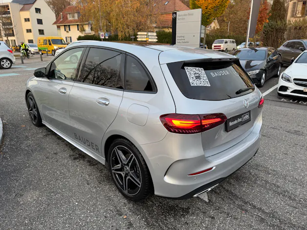 Mercedes-Benz B 200 d AMG Line