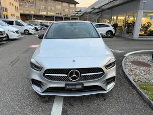 Mercedes-Benz B 200 d AMG Line
