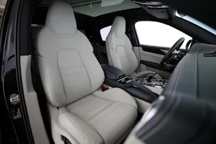 Porsche Cayenne Coupé 3.0 V6 E-Hybrid Platinum Edition