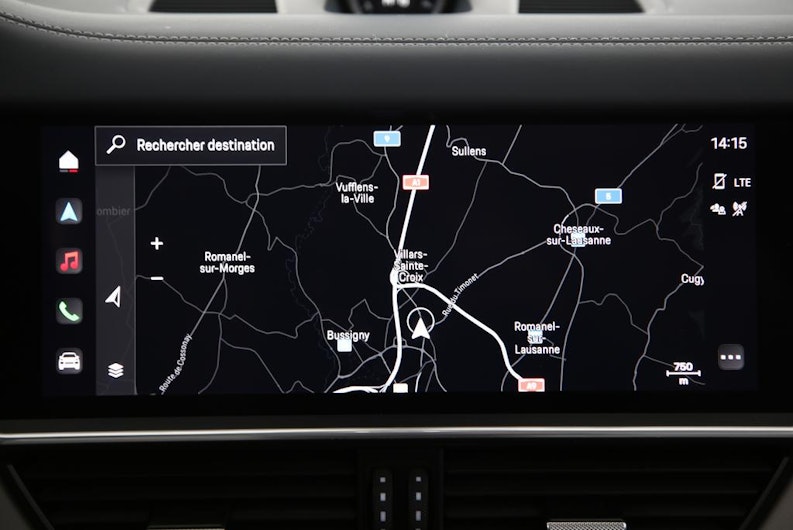 Vehicle image PORSCHE CAYENNE