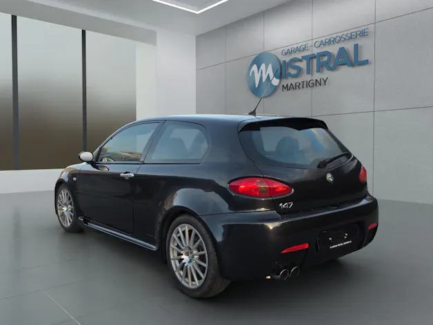 Alfa Romeo 147 3.2 GTA