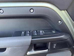 Vehicle image LAND ROVER Defender 110 3.0 D I6 250