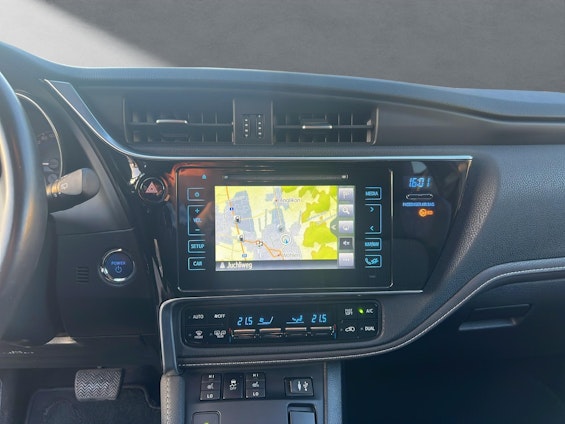 Vehicle image 6 Vehicle image 6