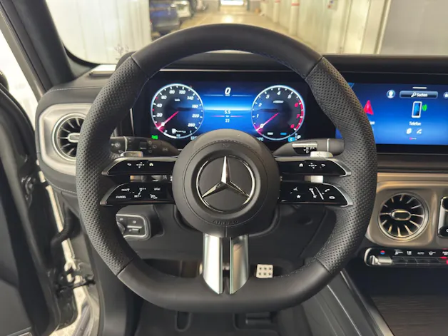 Mercedes-Benz G 500