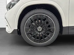 Mercedes-Benz GLA 250 e AMG Line  EQ Star