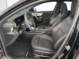 Mercedes-Benz A 220 d AMG Line