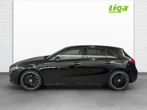 Mercedes-Benz A 220 d AMG Line