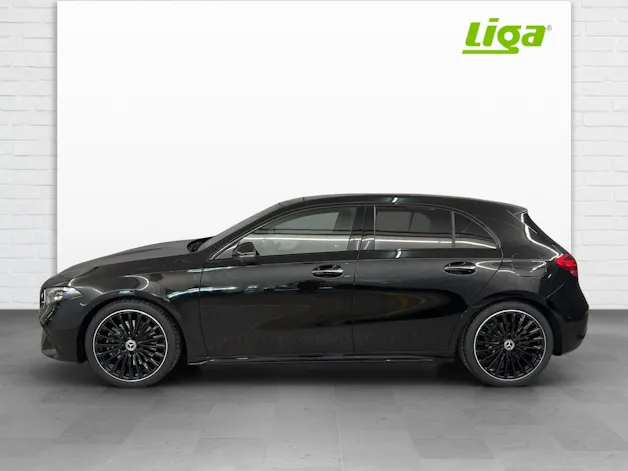 Mercedes-Benz A 220 d AMG Line