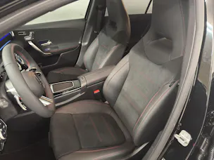 Mercedes-Benz A 200 AMG Line Night Star