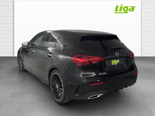 Mercedes-Benz A 200 AMG Line Night Star
