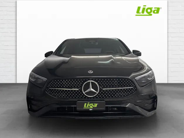 Mercedes-Benz A 200 AMG Line Night Star
