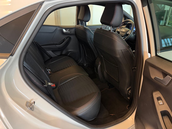 Vehicle image FORD PUMA