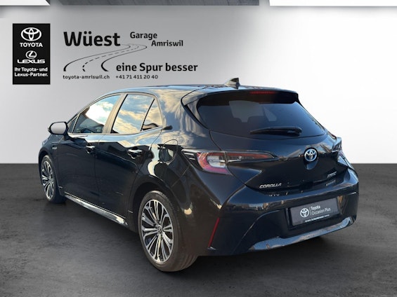 Vehicle image 2 Vehicle image 2