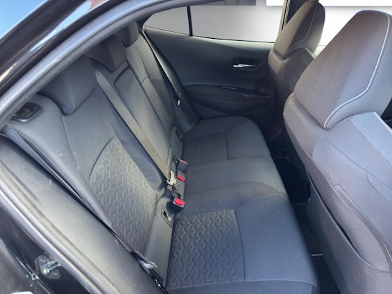 Vehicle image 13 Vehicle image 13