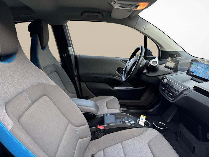 Vehicle image BMW i3