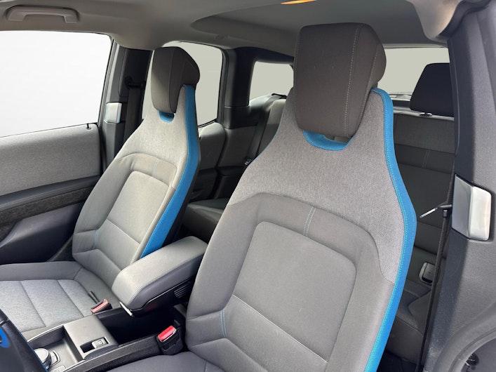 Vehicle image BMW i3