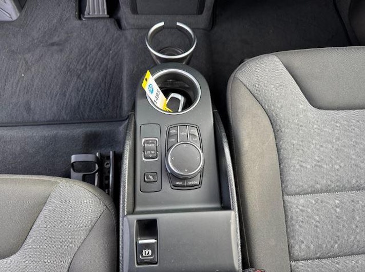 Vehicle image BMW i3