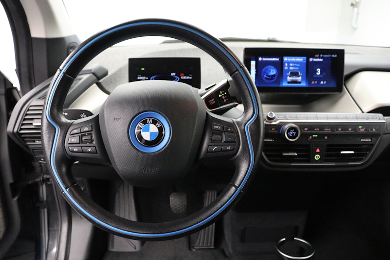 Vehicle image BMW i3