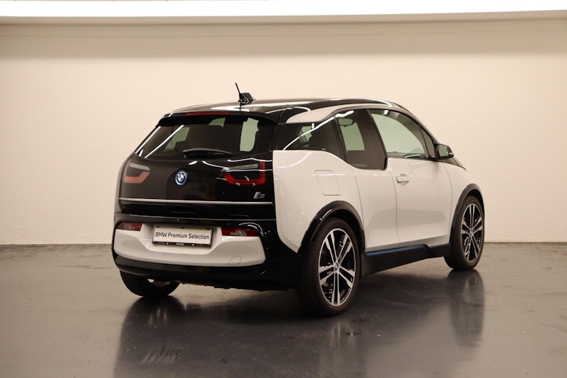 Vehicle image BMW i3