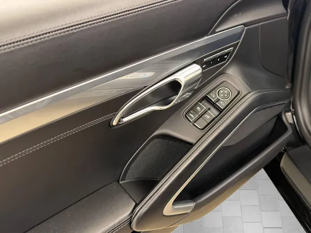 Porsche 911 Carrera S Cabriolet