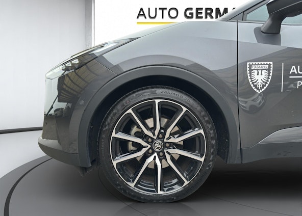 Vehicle image 13 Vehicle image 13