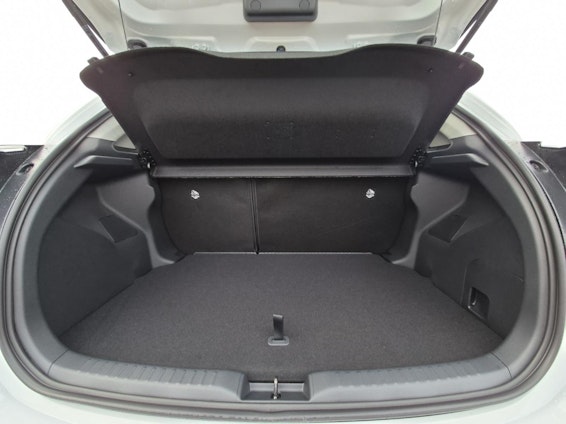 Vehicle image 10 Vehicle image 10