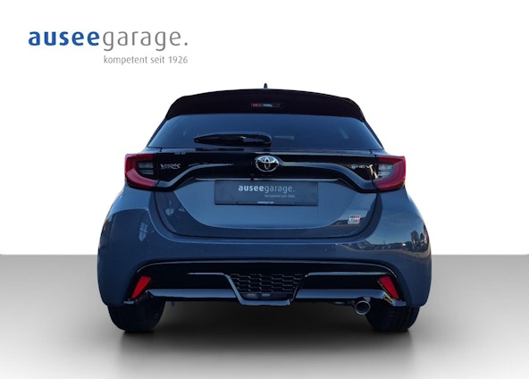 Vehicle image 3 Vehicle image 3