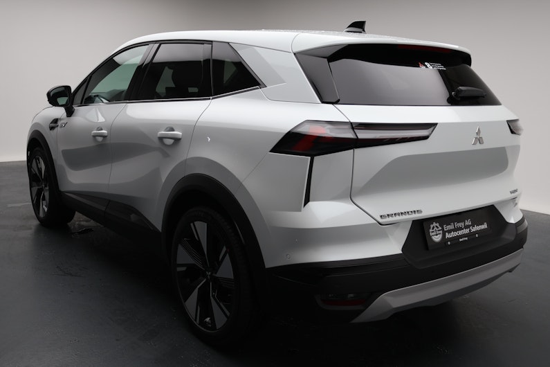 Vehicle image MITSUBISHI GRANDIS