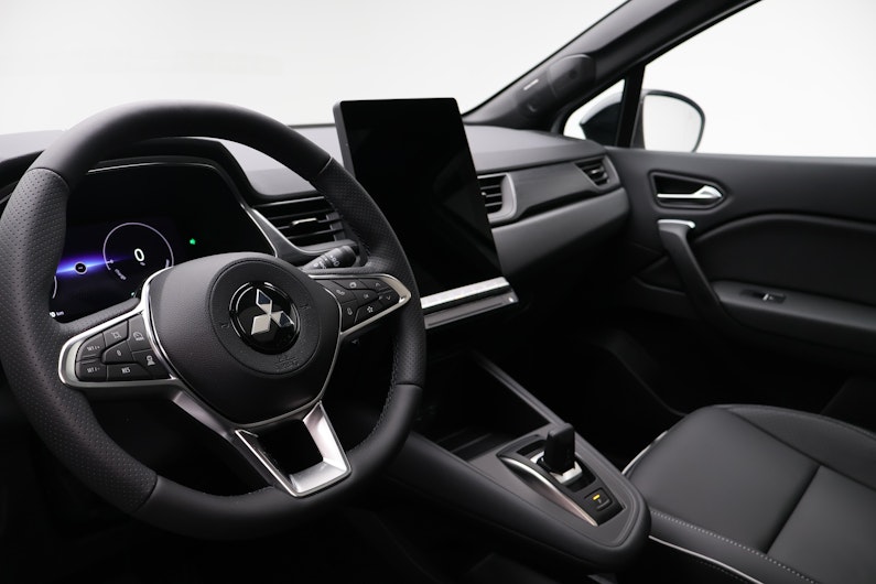 Vehicle image MITSUBISHI GRANDIS