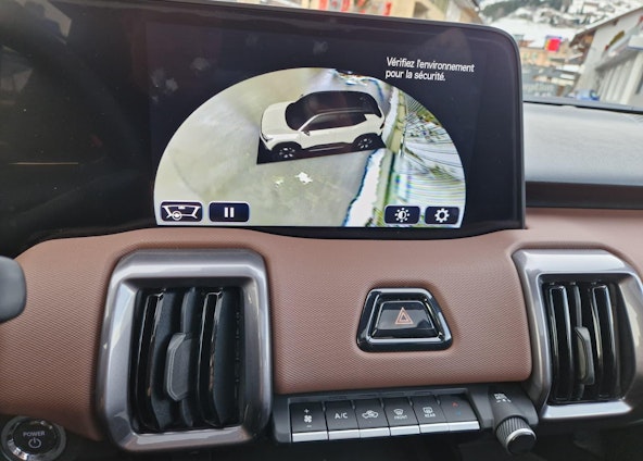 Vehicle image 13 Vehicle image 13