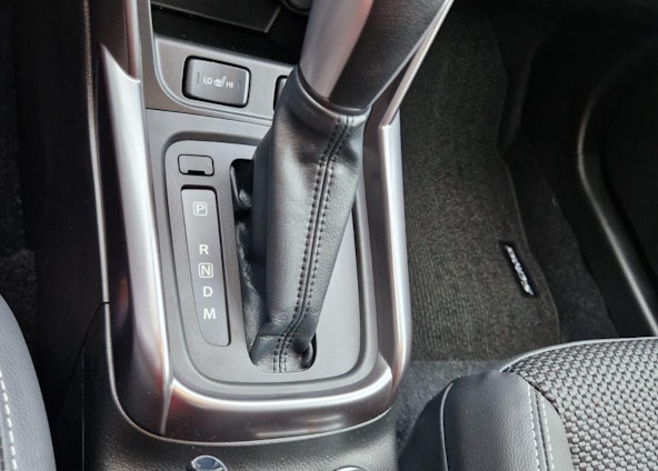 Vehicle image 18 Vehicle image 18