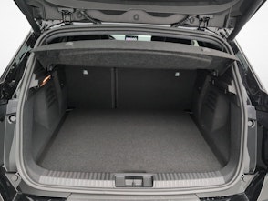 Vehicle image MITSUBISHI Grandis 1.8 HEV Intense