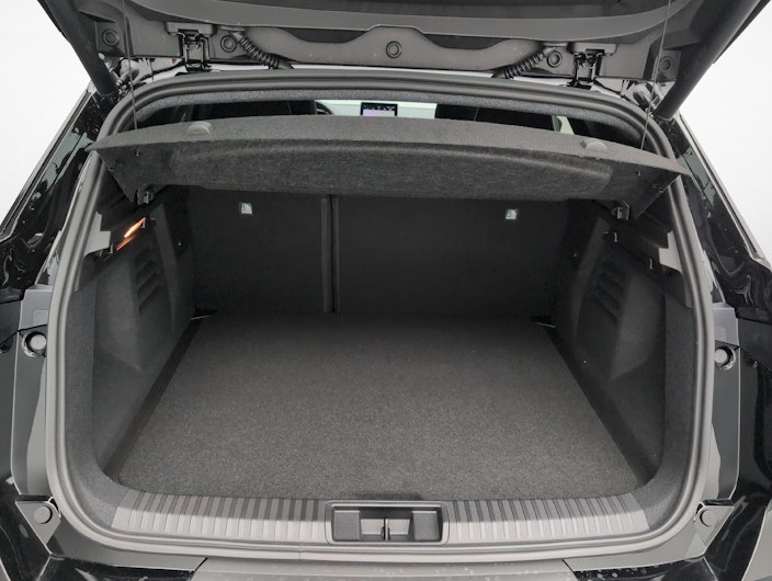 Vehicle image MITSUBISHI GRANDIS