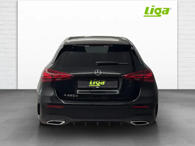 Mercedes-Benz A 220 d AMG Line