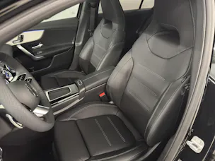 Mercedes-Benz A 220 d AMG Line