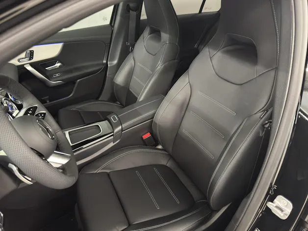 Mercedes-Benz A 220 d AMG Line