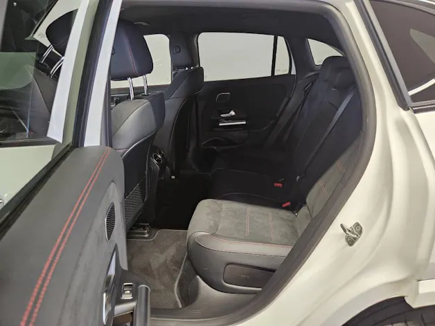 Mercedes-Benz EQA 350 4Matic AMG Line Swiss Star