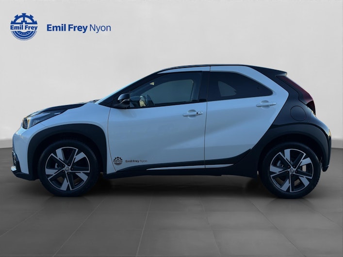 Vehicle image TOYOTA AYGO X