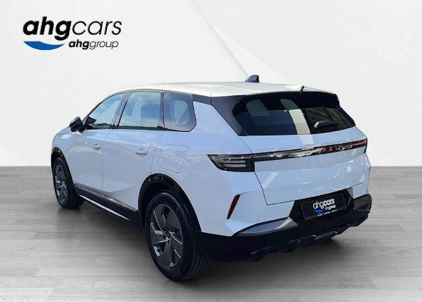 Vehicle image 2 Vehicle image 2