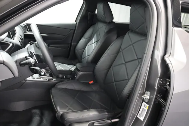DS Automobiles 3 Crossback 1.2 PureTech 155 Bastille