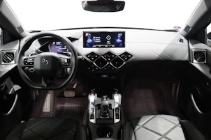 Vehicle image DS AUTOMOBILES 3 Crossback 1.2 PureTech 155 Bastille